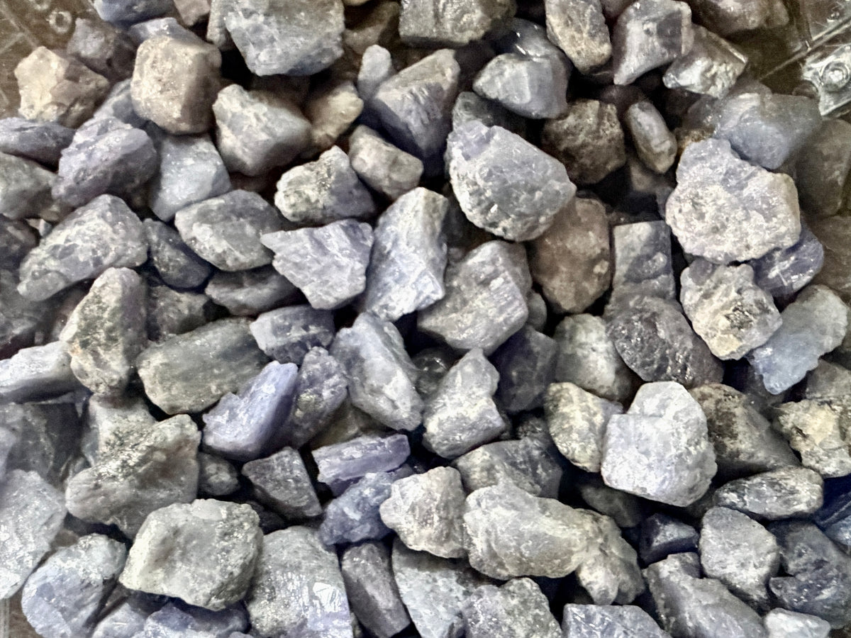 Tanzanite Raw pocket stone