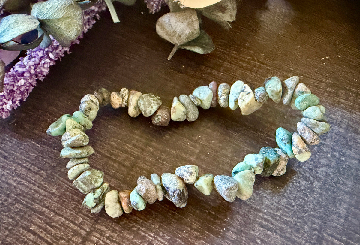 Natural Stone Chip Bracelet 7.5 inch stretch-African Turquoise