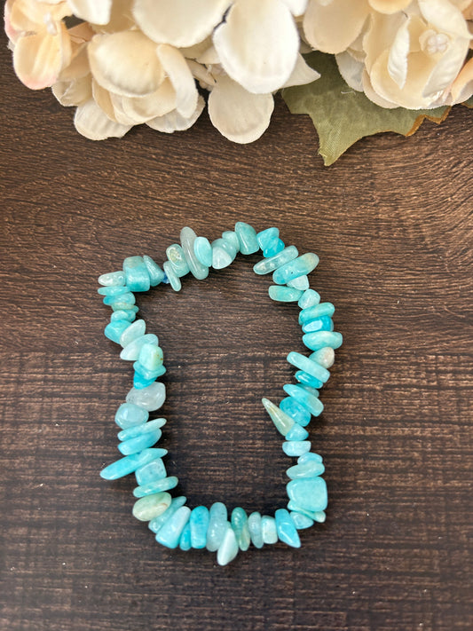 Natural Stone Chip Bracelet 7.5 inch Stretch-Amazonite