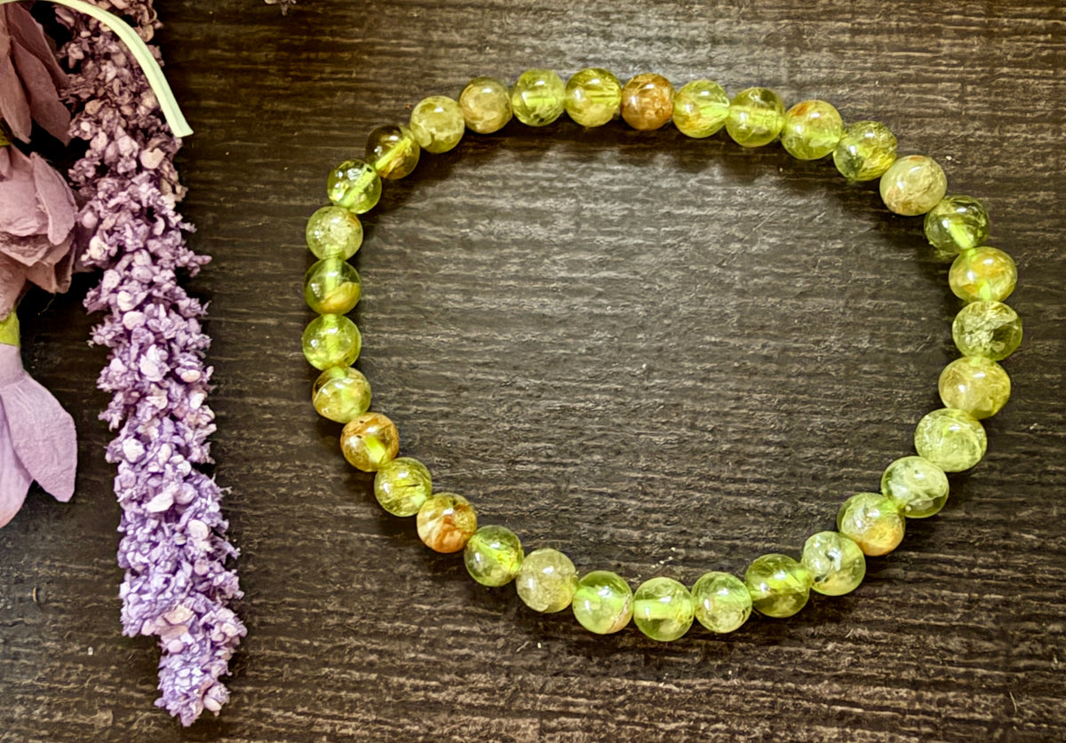 Natural Stone Gem Bracelet 7.5 inch 6mm Stretch--Green Garnet