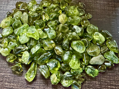 Peridot Pocket Stone